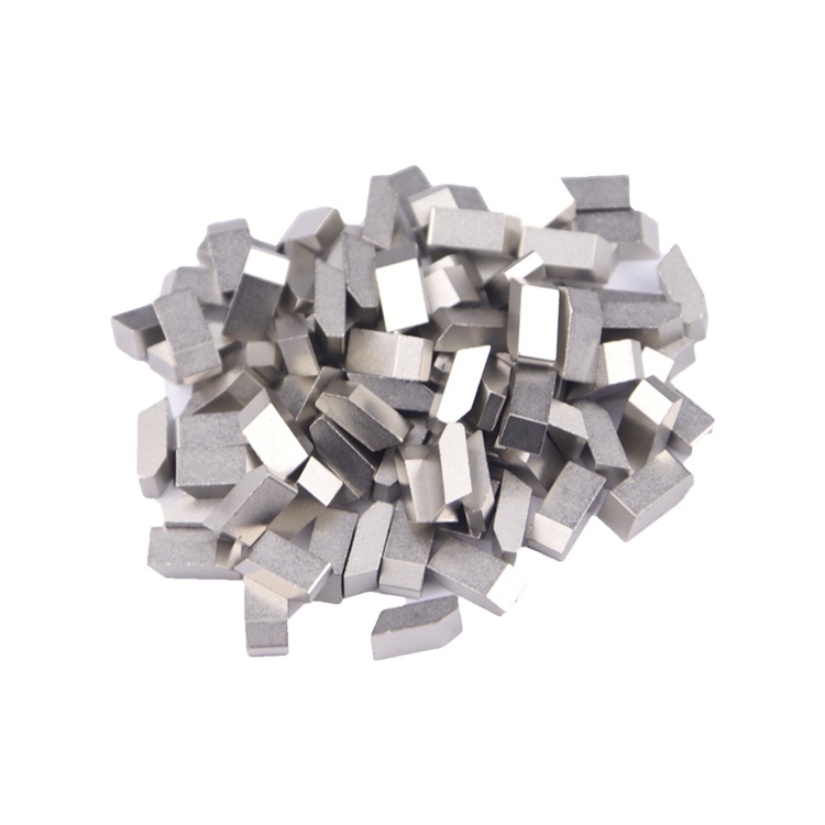 Cemented Tungsten Carbide Saw Tips / TCT Circular Saw Tips Blade Teeth