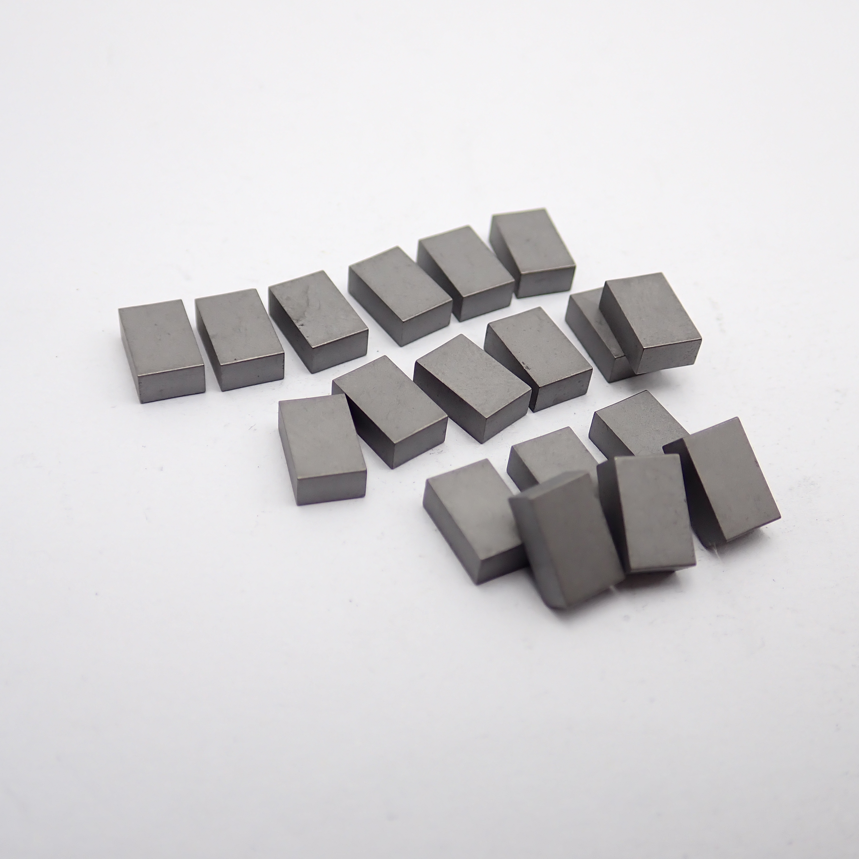 High Precision Tungsten Carbide Inserts YG6 YG8 YT535 Durable Brazed Carbide Cutting Tools