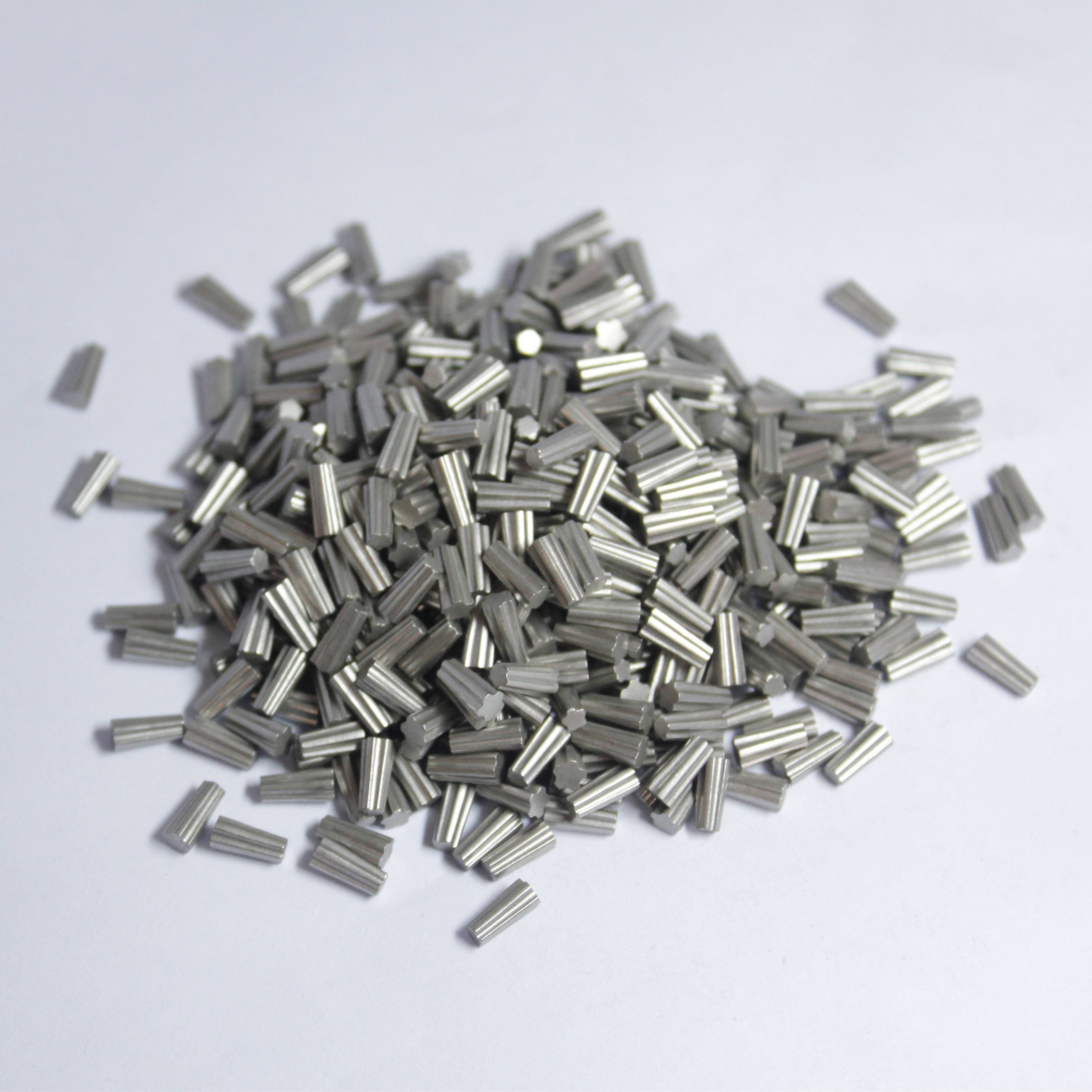 Domed Head Hard Metal Studs Products for Better Grip and Wear Grip and Wear Resistance