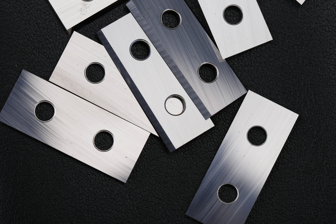 Cemented Carbide Woodworking Insert 15*15*2.5, 4 Edges Reversible Indexable Knife for Spiral Cutter Head