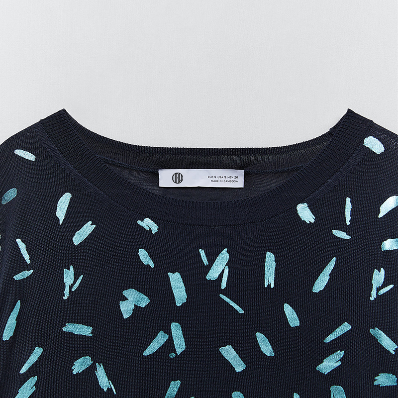 Contrast knit sweater
