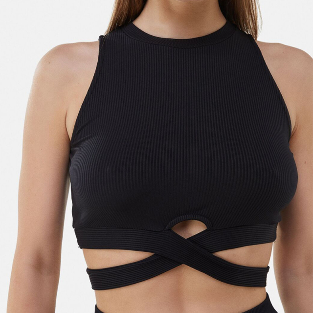 Cutout ribbed top