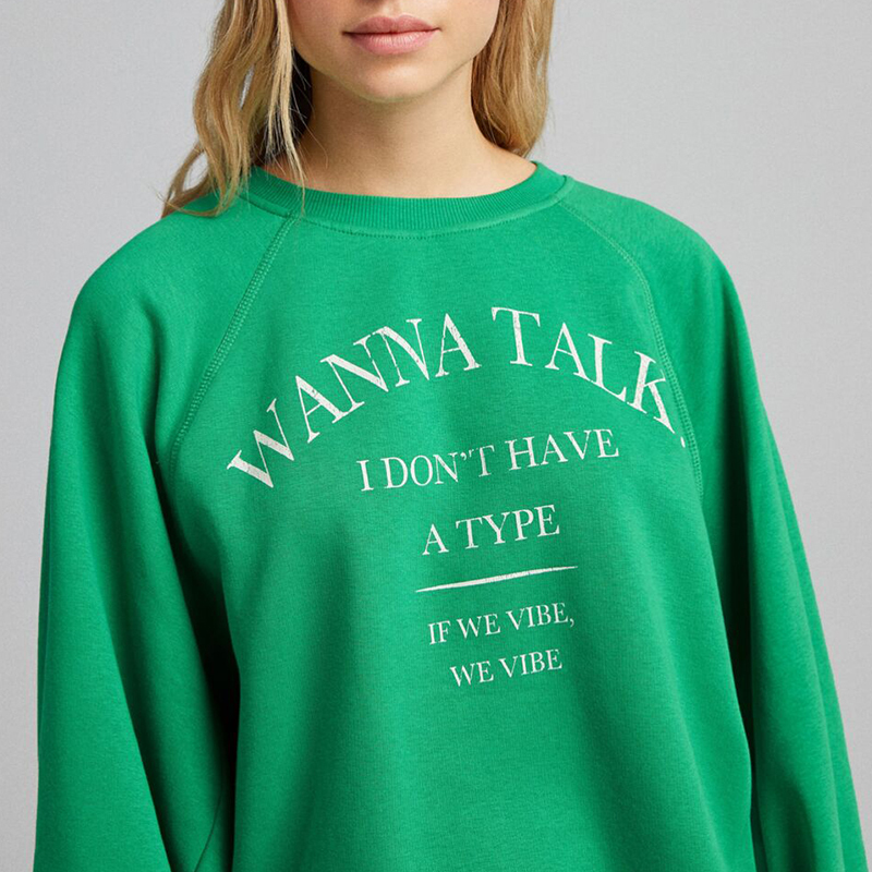 Oversized printed sweatshirt