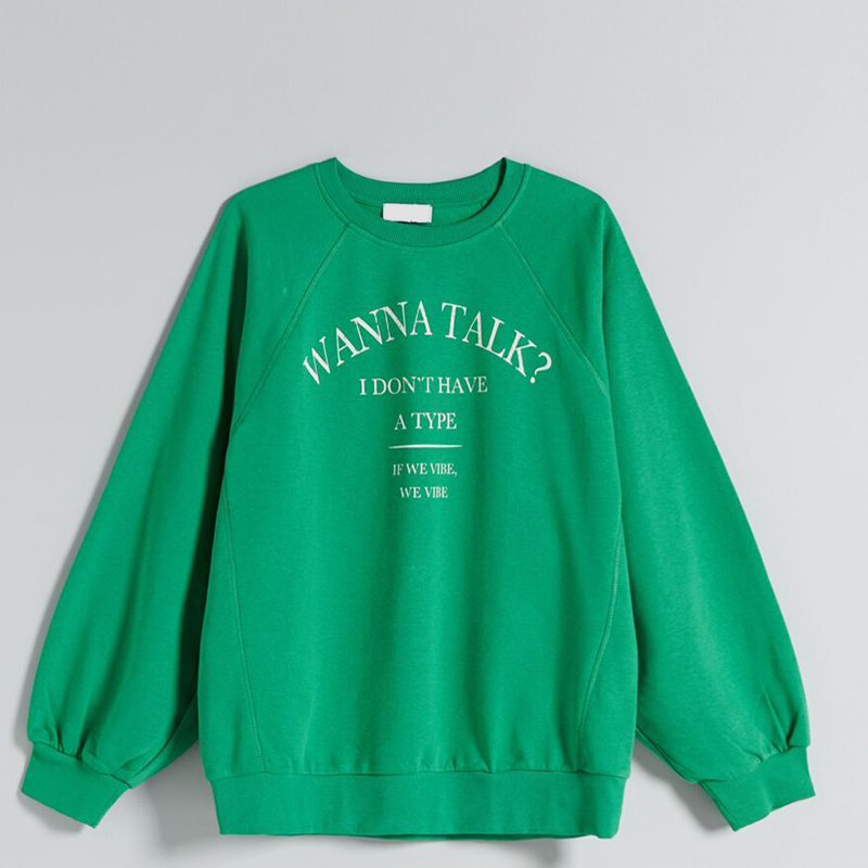 Oversized printed sweatshirt