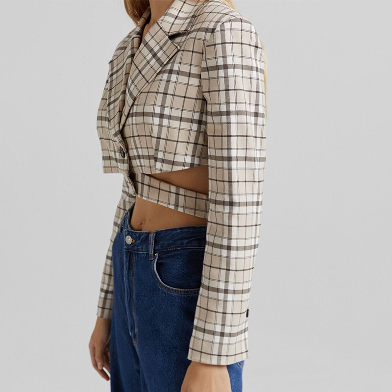 Short check blazer