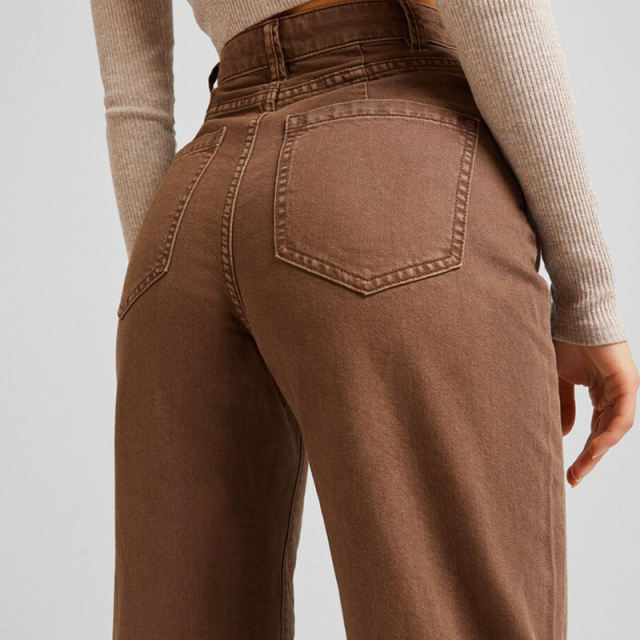 Wide-leg trousers