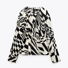 Pleated printed shirt