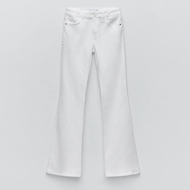 FLARED JEANS