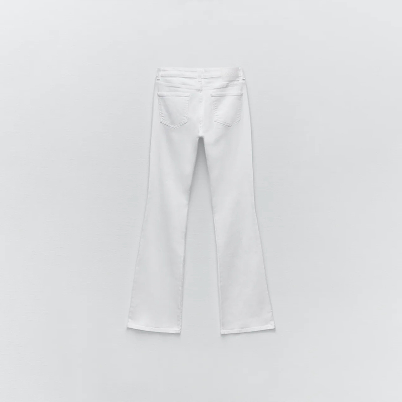FLARED JEANS