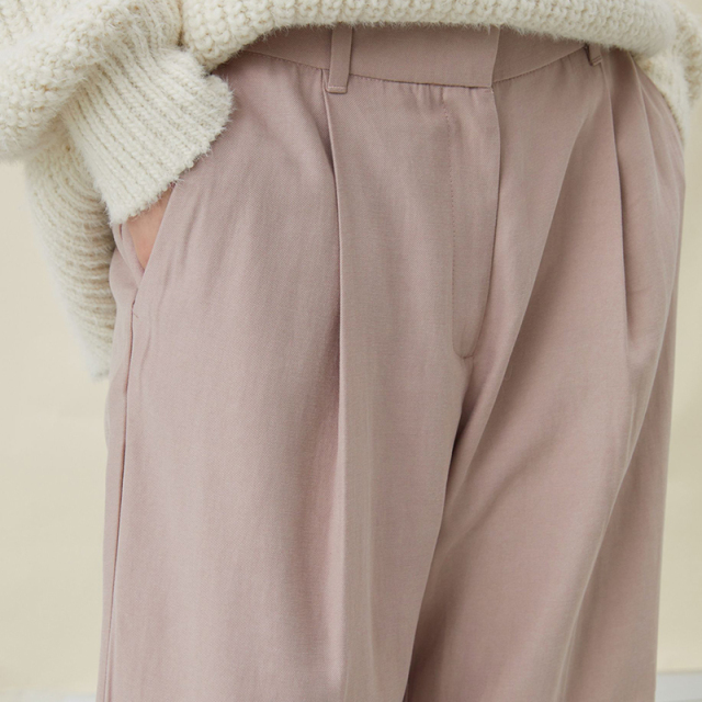 Wide leg pants