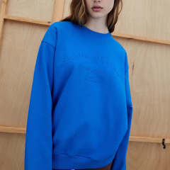 Oversized sweatshirt with embroidery