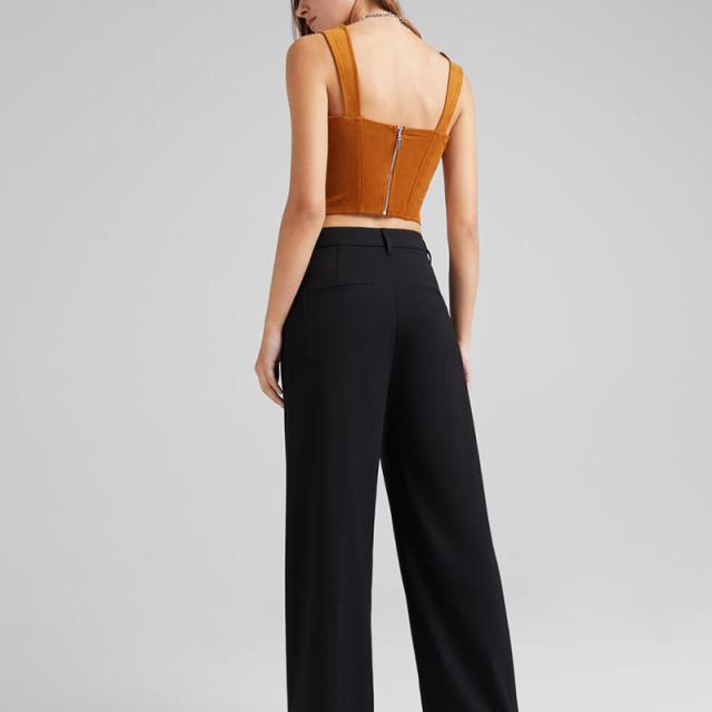 Suede top with zipper