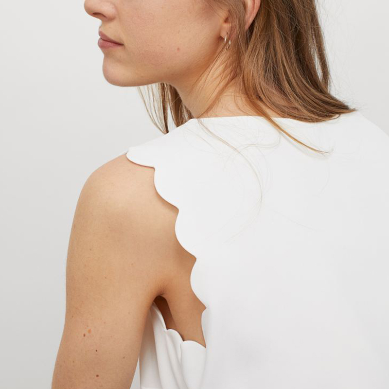 Scallop Edge Top