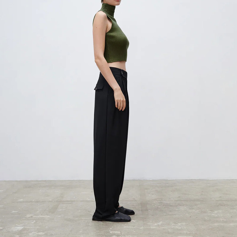 Ribbed knit top