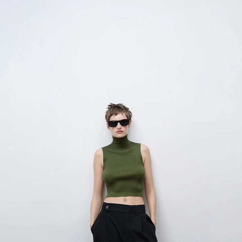 Ribbed knit top