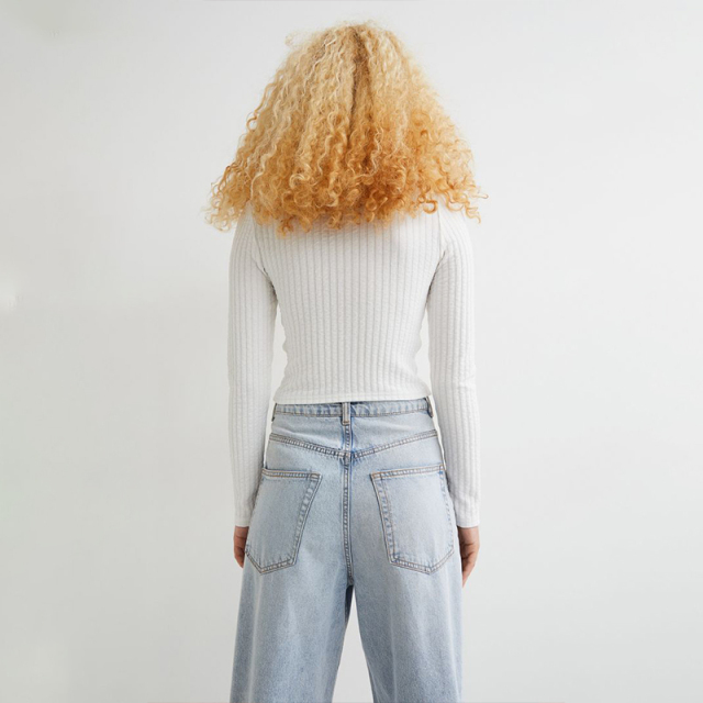 Hollow top