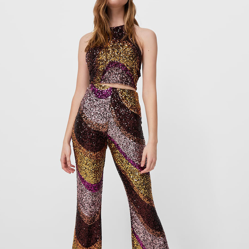 Corrugated sequin top