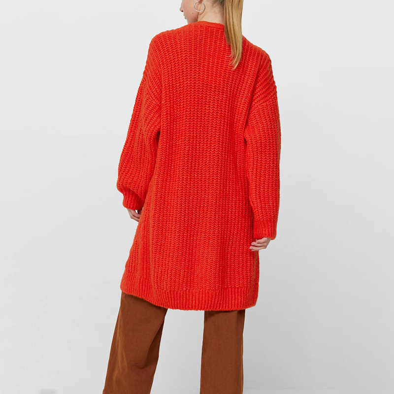 Long knitted cardigan