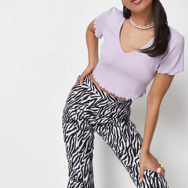 white rib lettuce hem v neck cropped t shirt