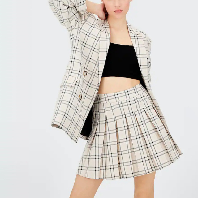 Check Box Pleated Skirt