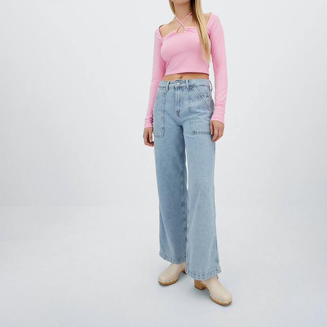 Long-sleeved top with straps on the neckline