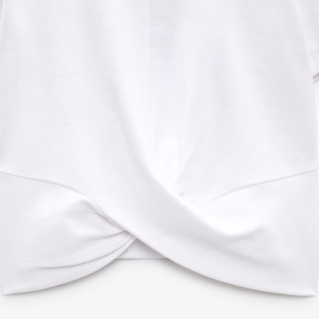 Hem Knotted T-Shirt