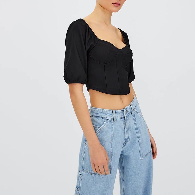 Puff-sleeve T-shirt with girdle