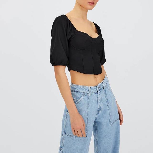 Puff-sleeve T-shirt with girdle