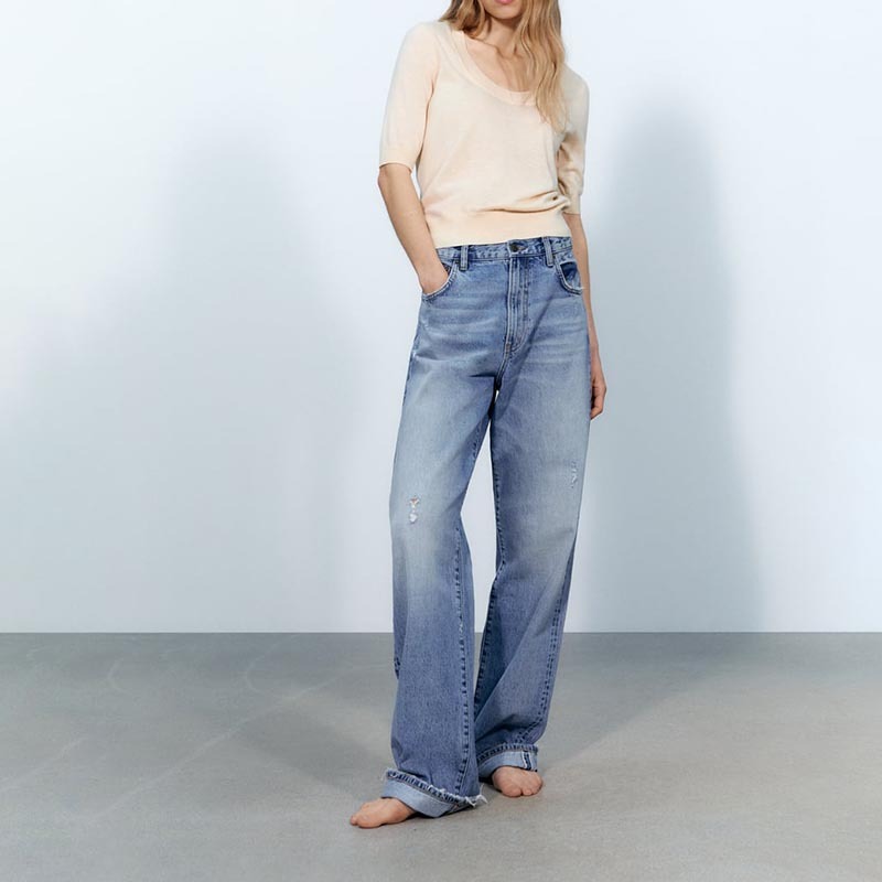 round neck knitted top