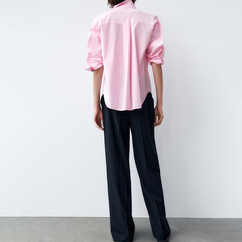 poplin shirt with patch pockets