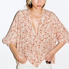 floral print top