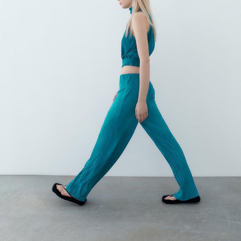 small pleated halterneck top