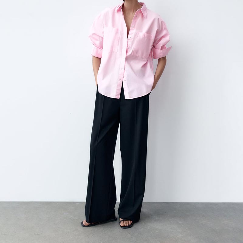 poplin shirt with patch pockets