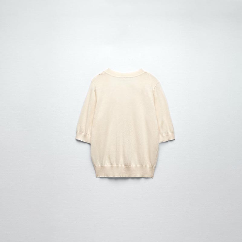round neck knitted top