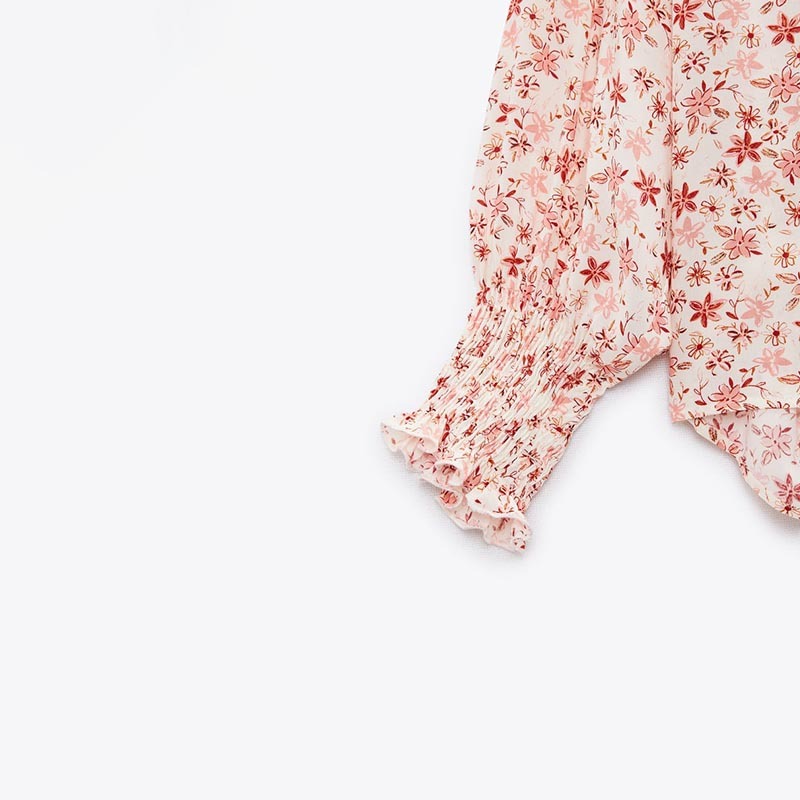 floral print top