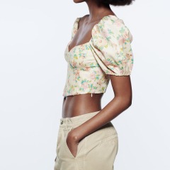 floral print top