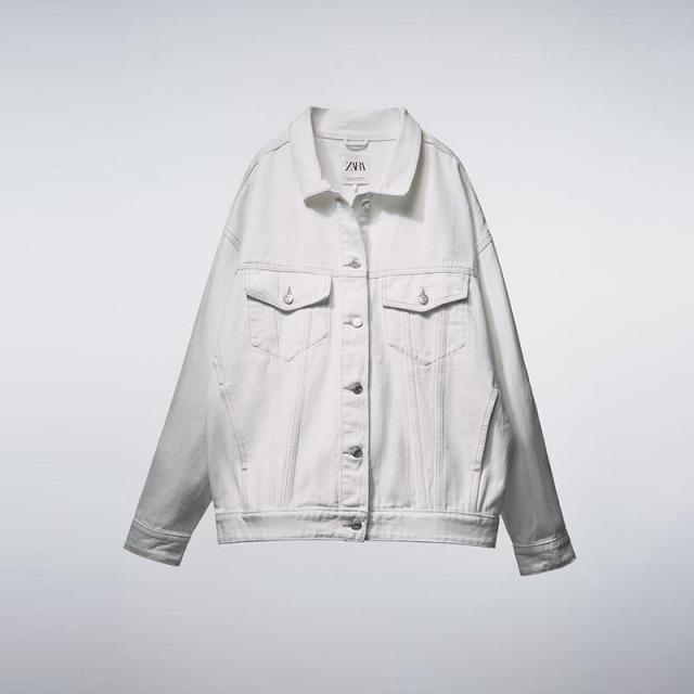 loose denim jacket