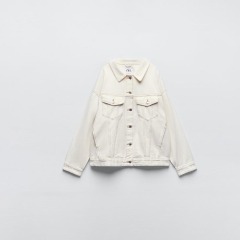 loose denim jacket