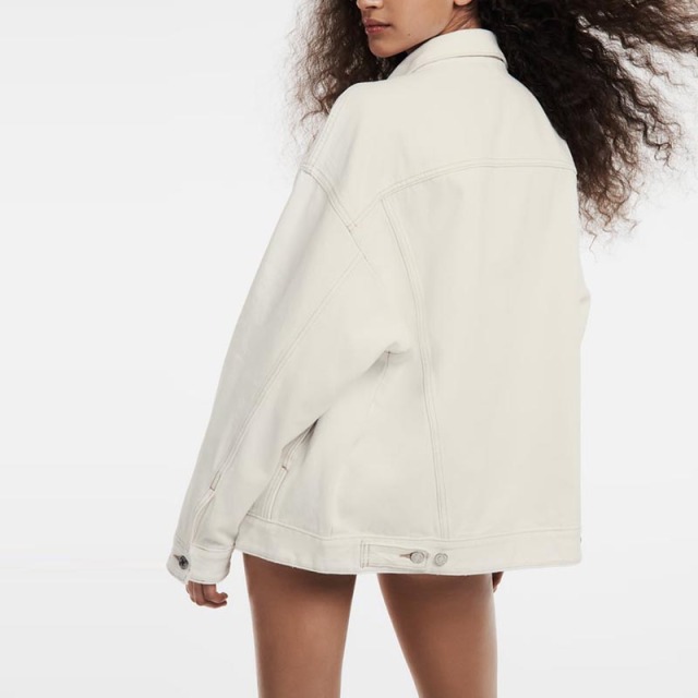 loose denim jacket