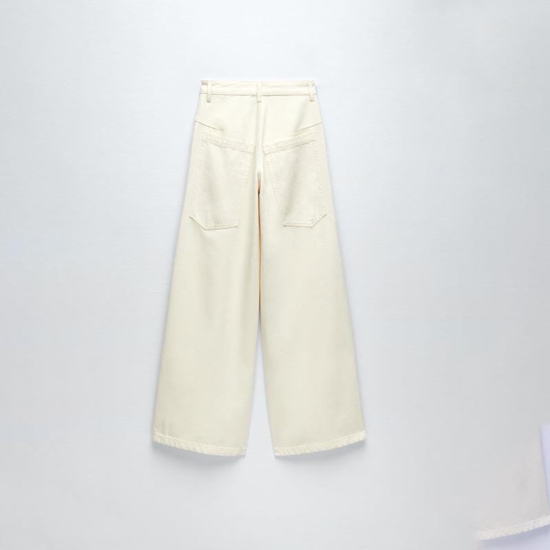 flared jeans
