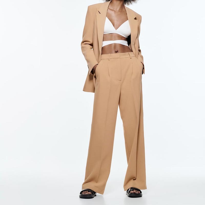 slim mid-rise trousers