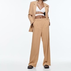 slim mid-rise trousers