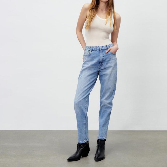 mom jeans