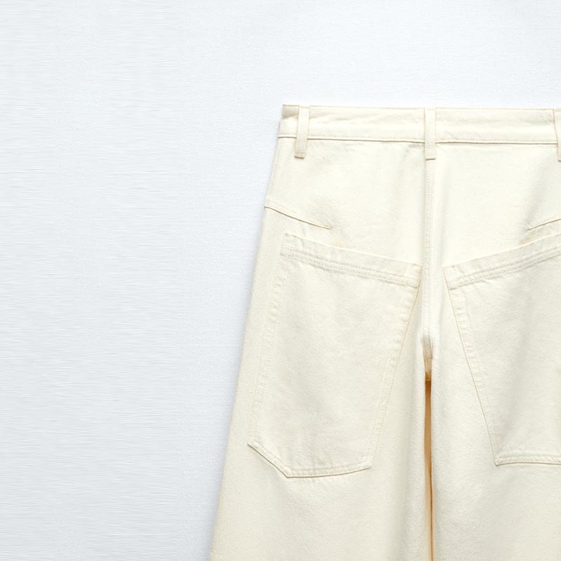 flared jeans