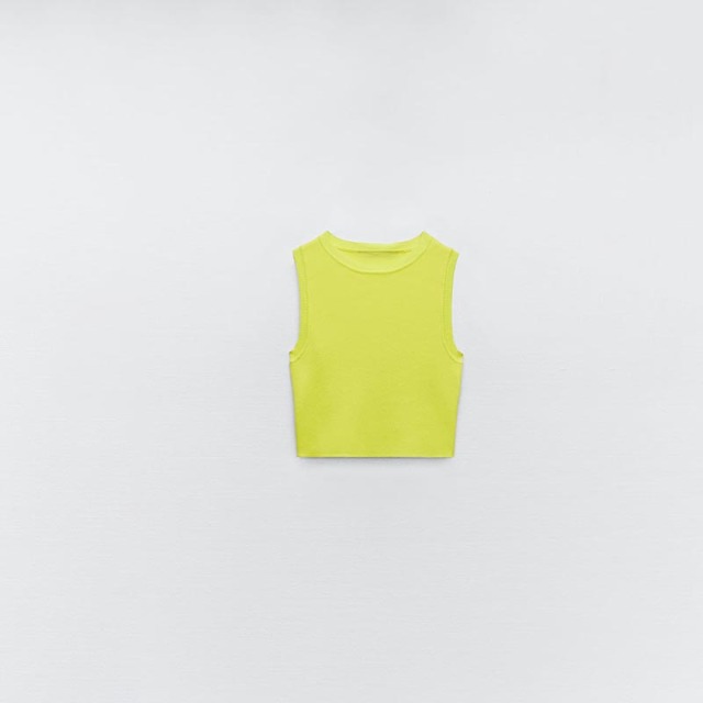 Basic cropped knitted top