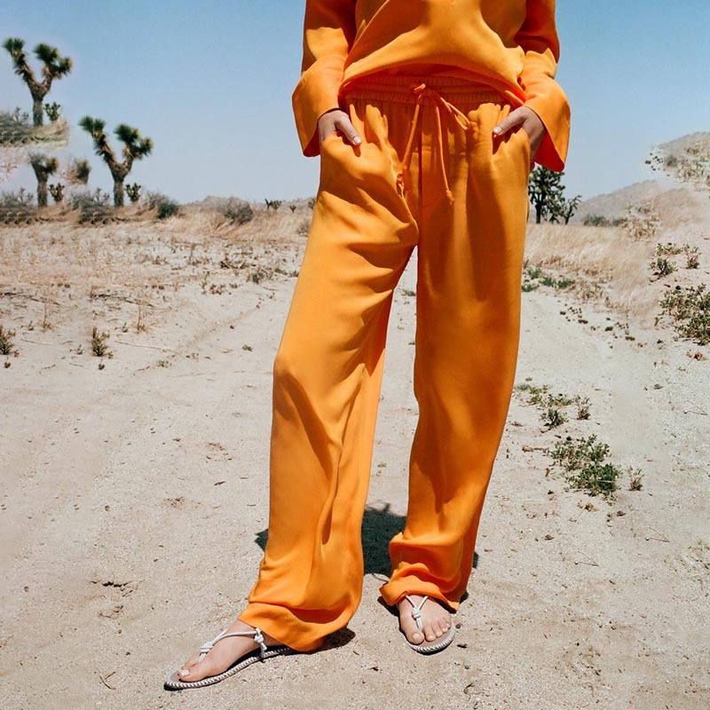 straight pants