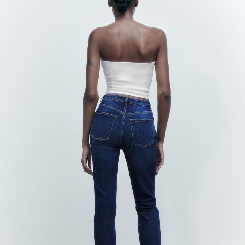 Sweetheart Neckline Crop Top