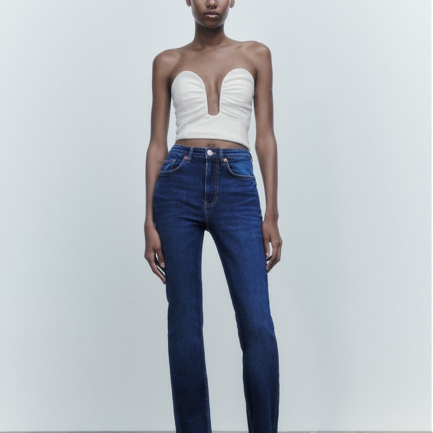 Sweetheart Neckline Crop Top