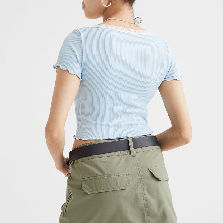 lace-trimmed ribbed crop top