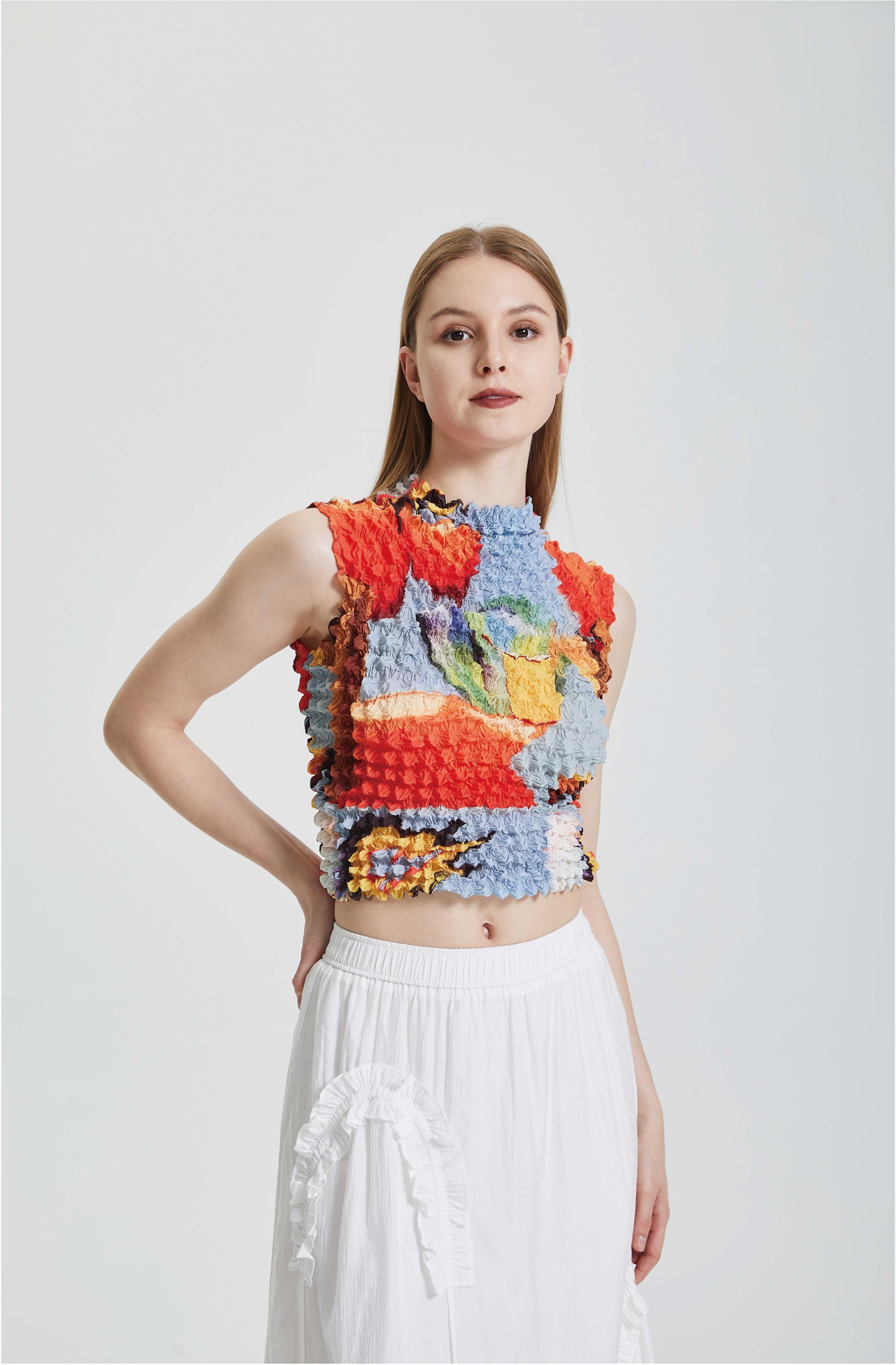 Short top jazz design sleeveless top